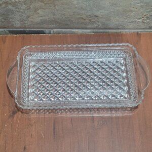 Rectangular Clear Glass Candy Nut Relish Cheese Butter Dish Handles Bead Scallop